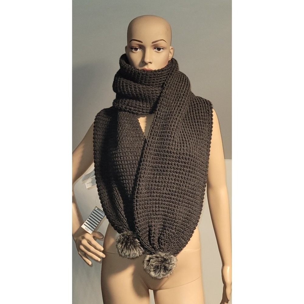 Indigo Solid Color Women Premium Winter Thick Twist Cable Knit Pom Pom Scarf BLK